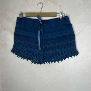 Super cute blue shorts